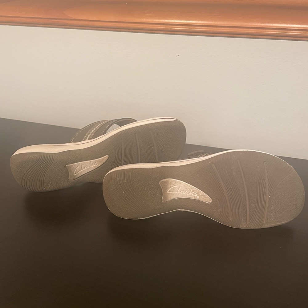 Clarks flip flops Cloudsteppers cushionsoft - Picture 2 of 8